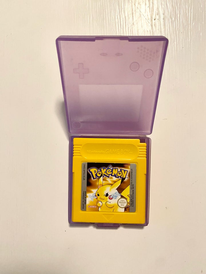 Pokemon Yellow Version, Gameboy