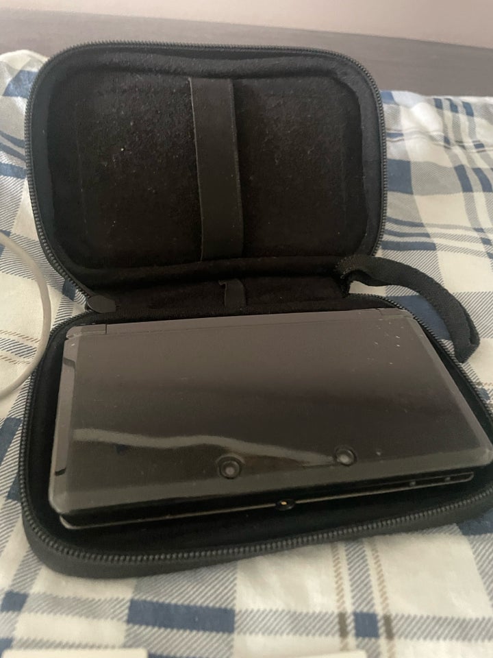 Nintendo 3DS Nintendo 3ds med