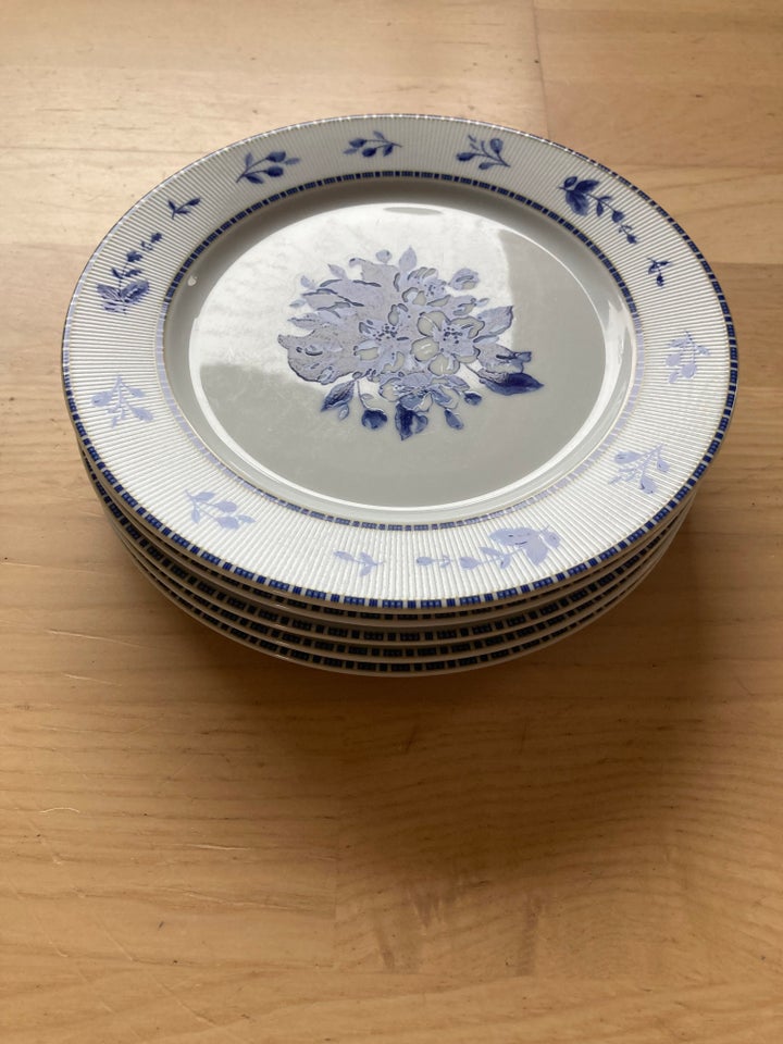 Porcelæn, Frokost tallerken,