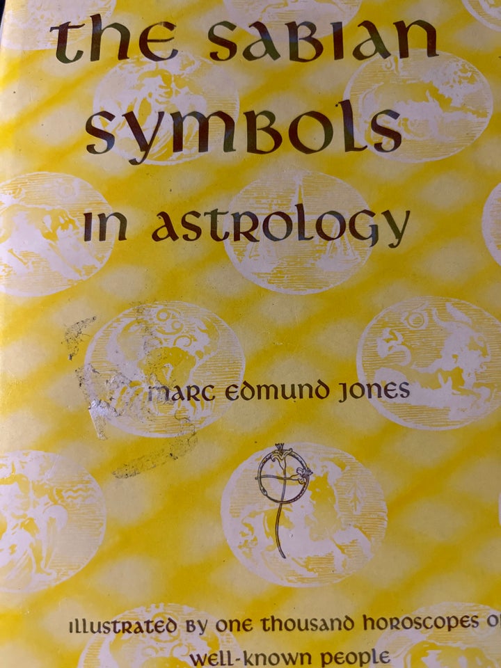 ASTROLOGI 2 BØGER SAMLET KR 99-