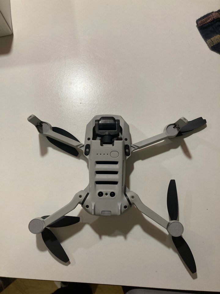 DJI mini se, DJI, Mini se