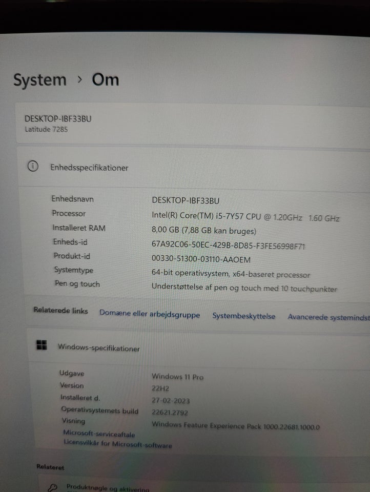 Dell Latitude 7285 330 GHz 8 GB