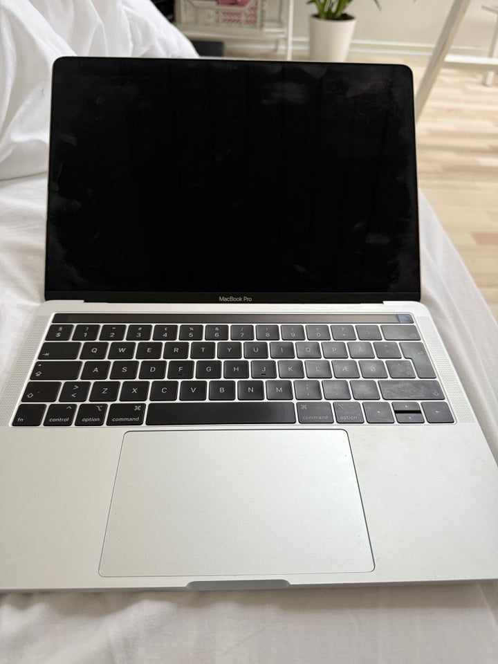 MacBook Pro, MacBook Pro 2019, 1.4