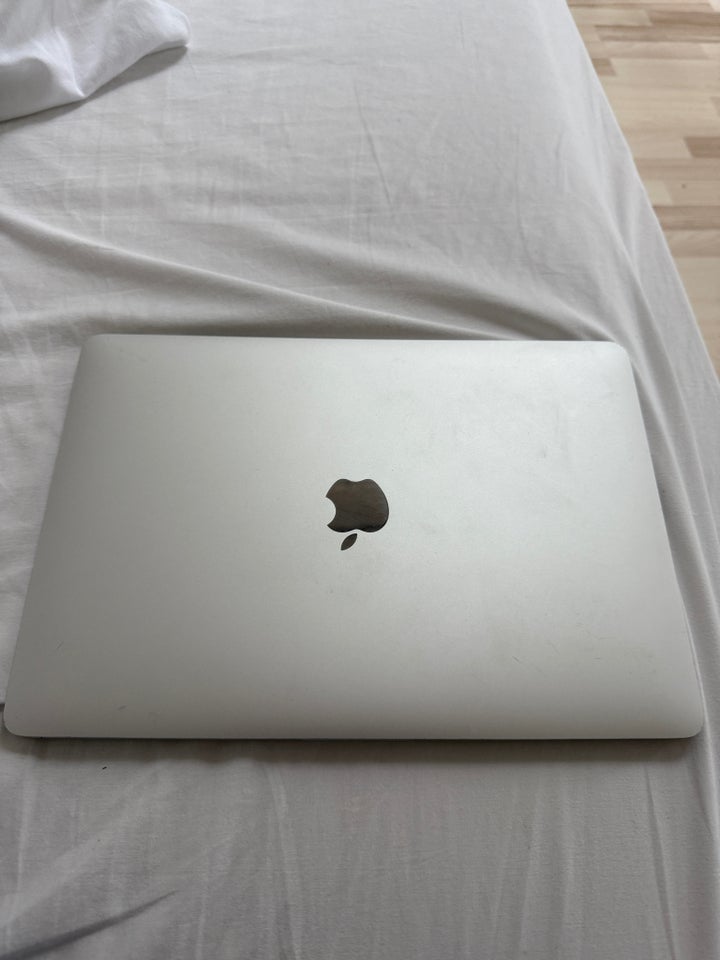 MacBook Pro, MacBook Pro 2019, 1.4