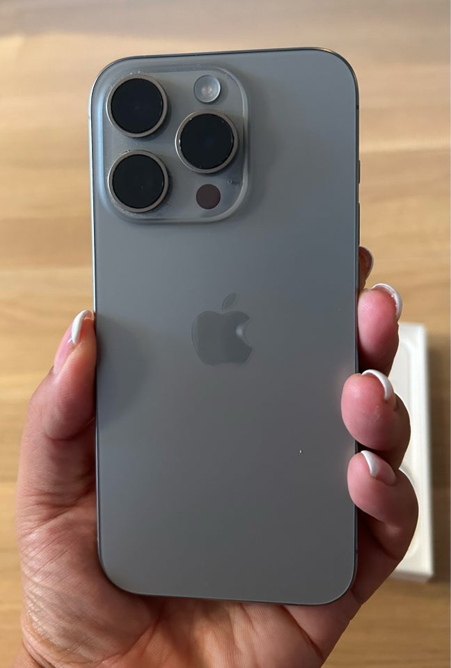 iPhone 15 Pro, 256 GB, Perfekt