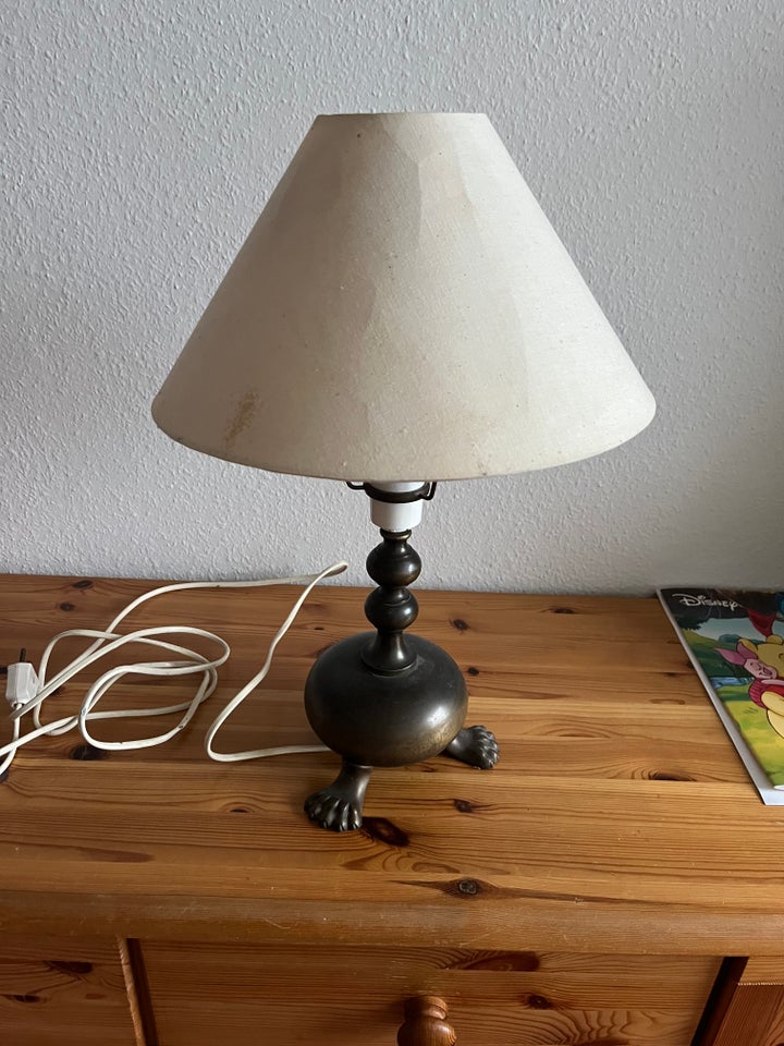 Anden bordlampe, Ukendt