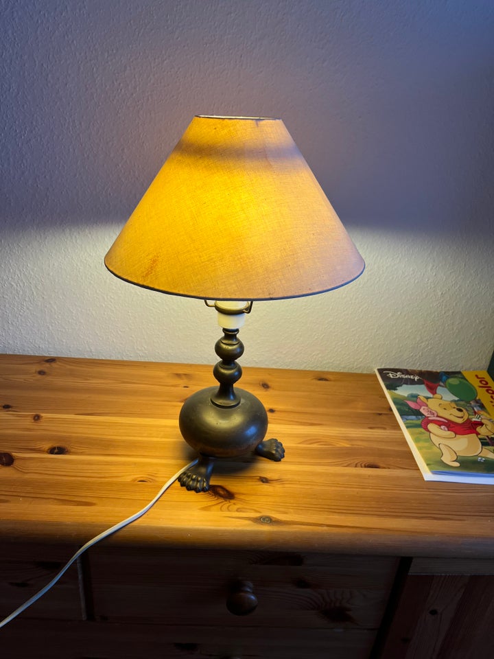 Anden bordlampe, Ukendt