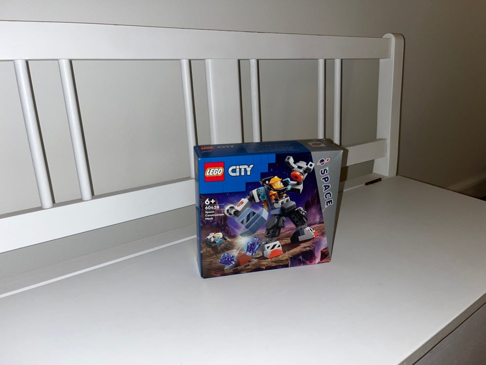 Lego City, Space