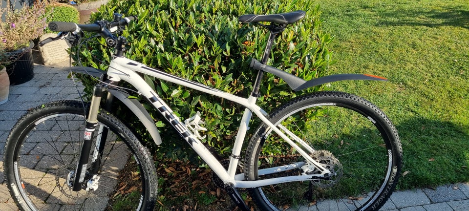 Trek SuperFly 5 hardtail 175