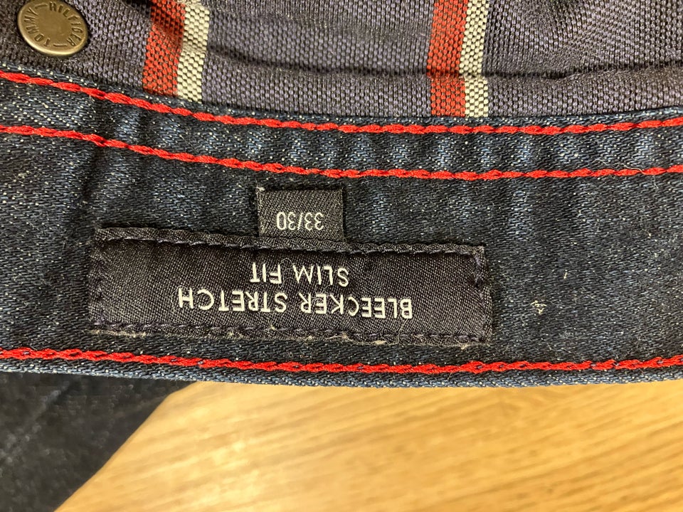 Jeans, Tommy Hilfiger, str. 33