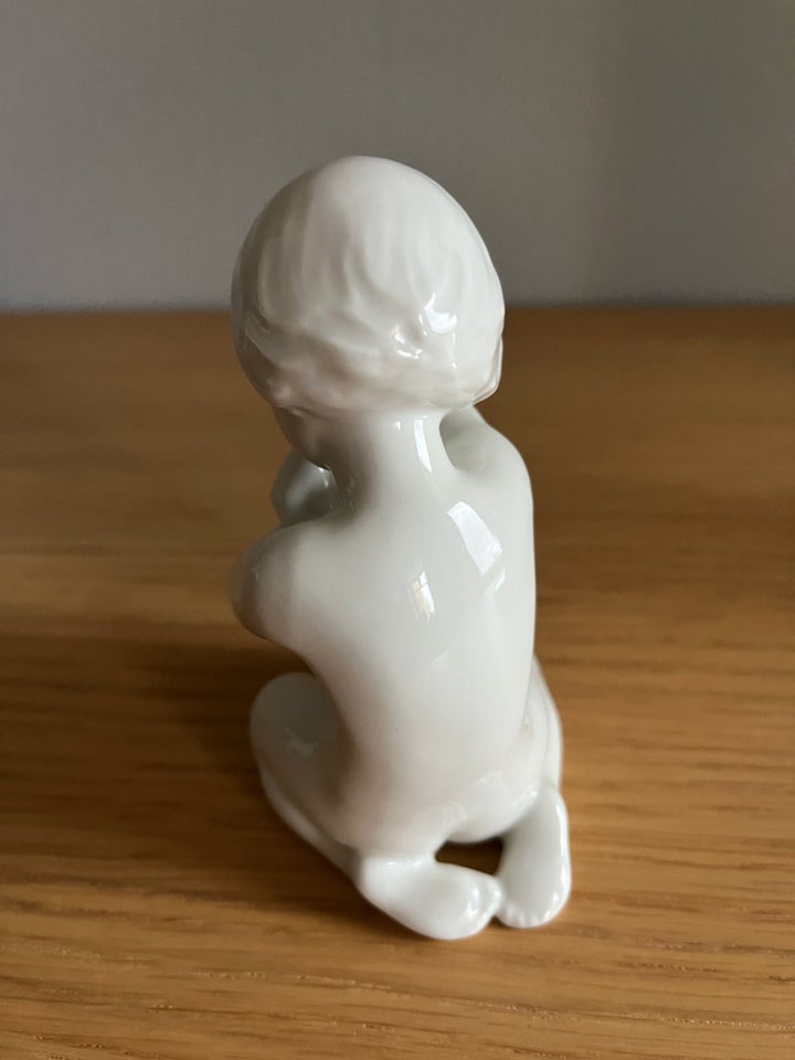 Porcelænsfigur, BG