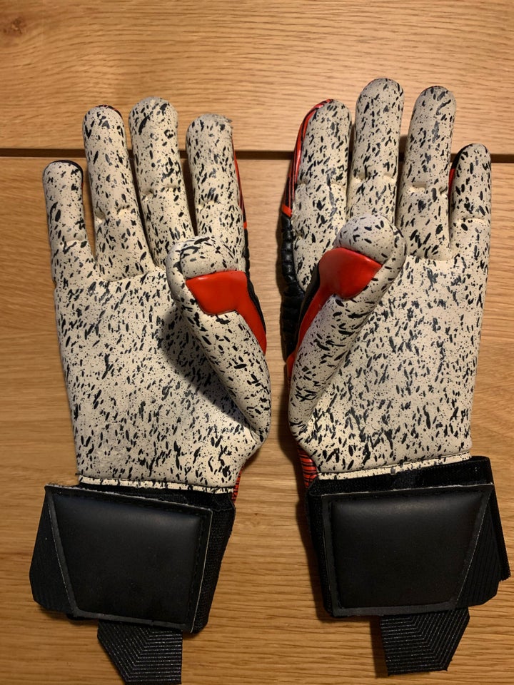 Handsker, Uhlsport powerline