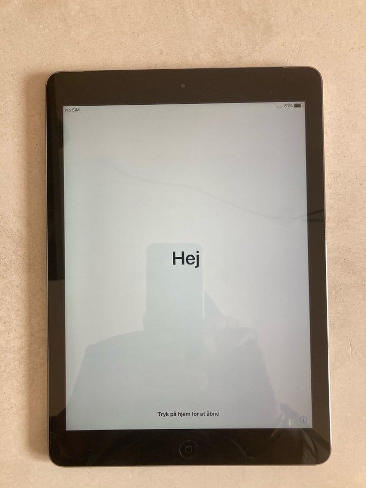 iPad Air 64 GB sort