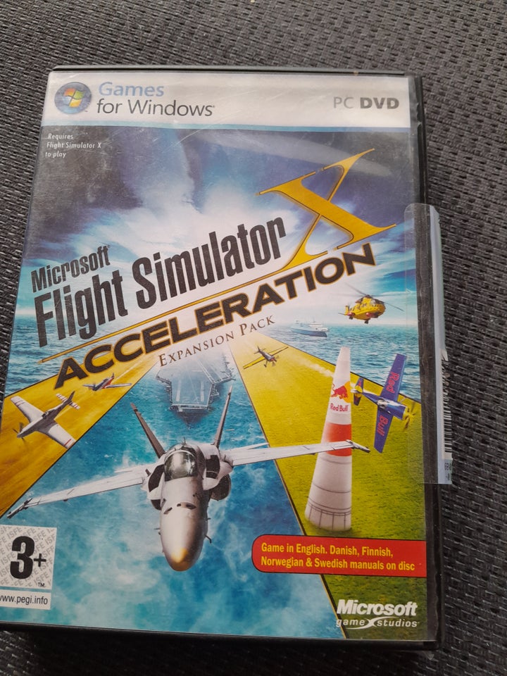 Flight simulator acceleration,