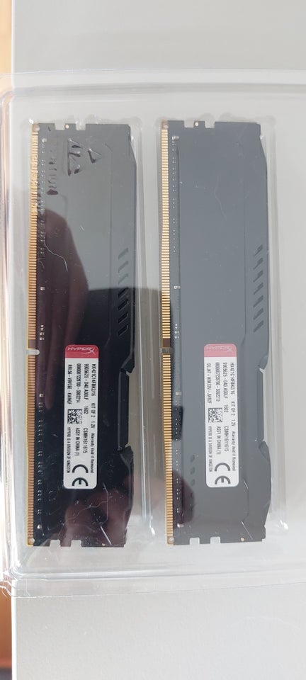 Kingston 2 x 8GB DDR4 SDRAM