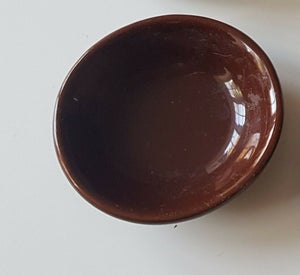 Keramik Lille brun skål ?