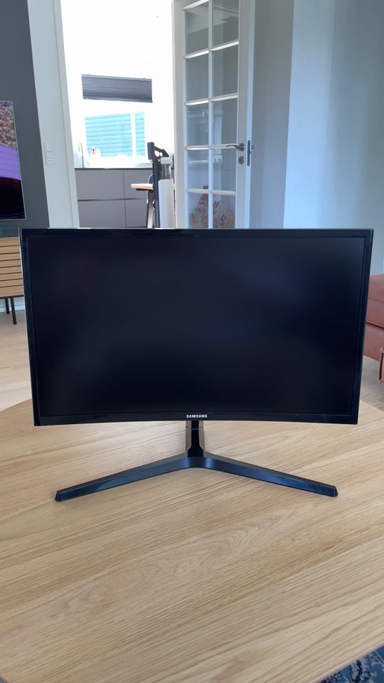 Samsung fladskærm C24RG50FQR