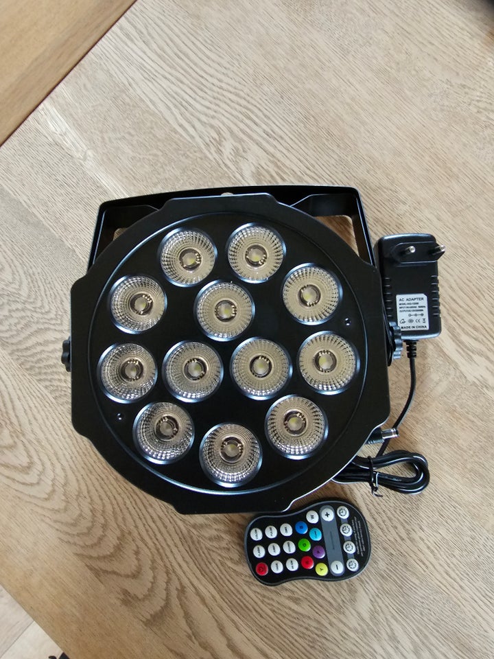 Led par lamper med batteri, Smg