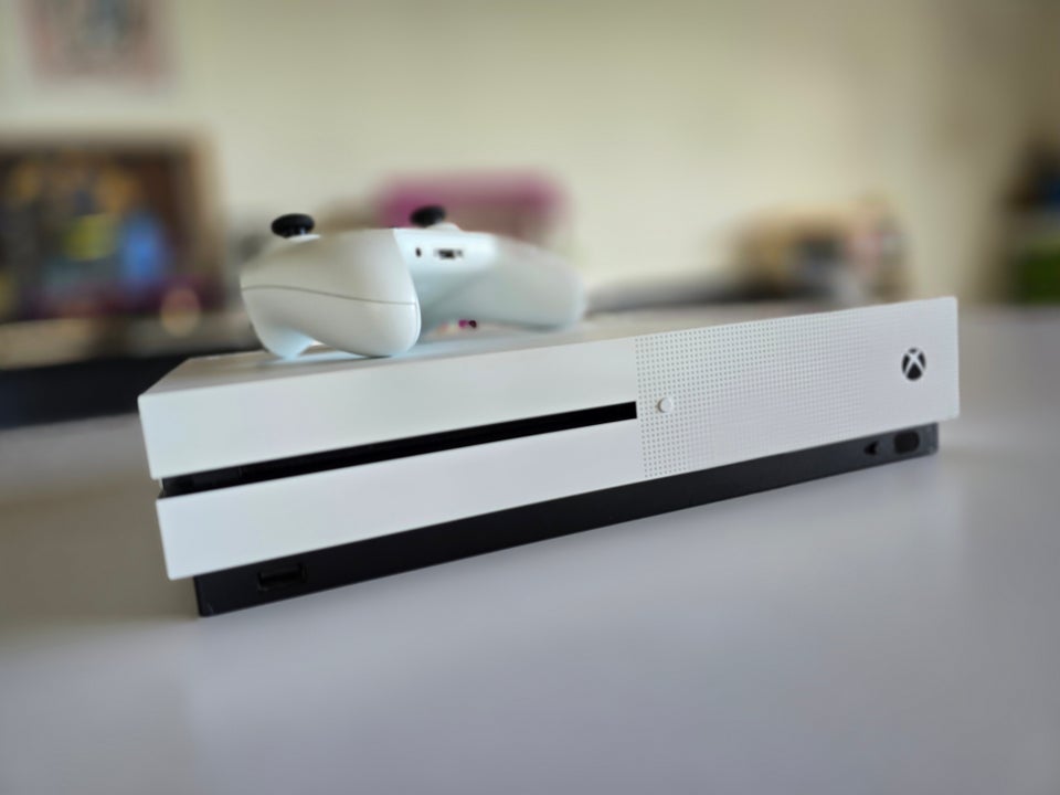 Xbox One S God