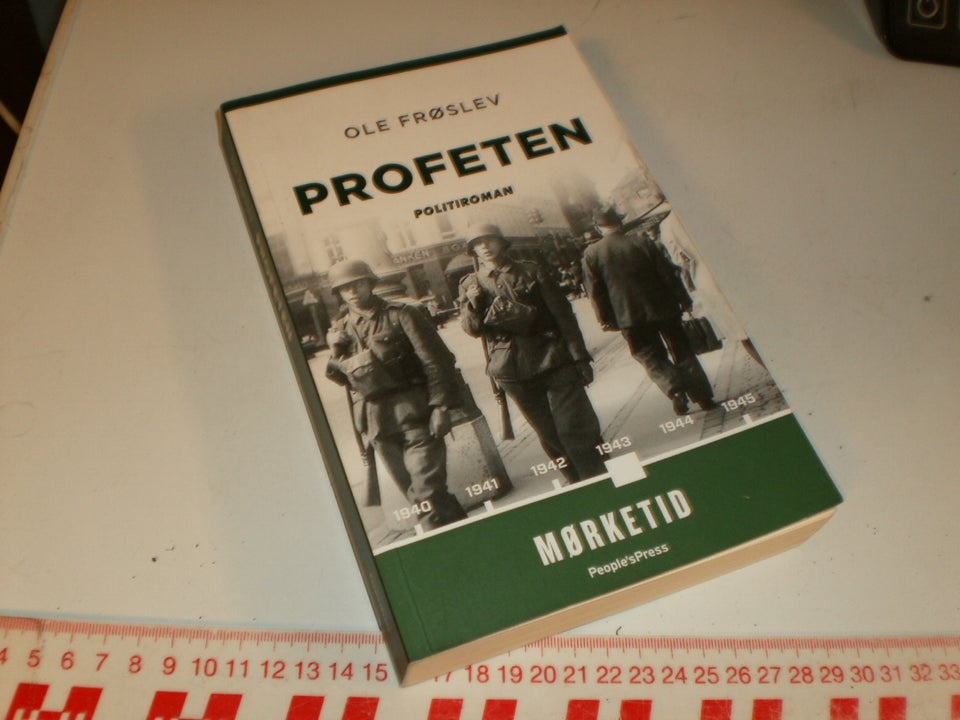 Profeten, Af Ole Frøslev, genre: