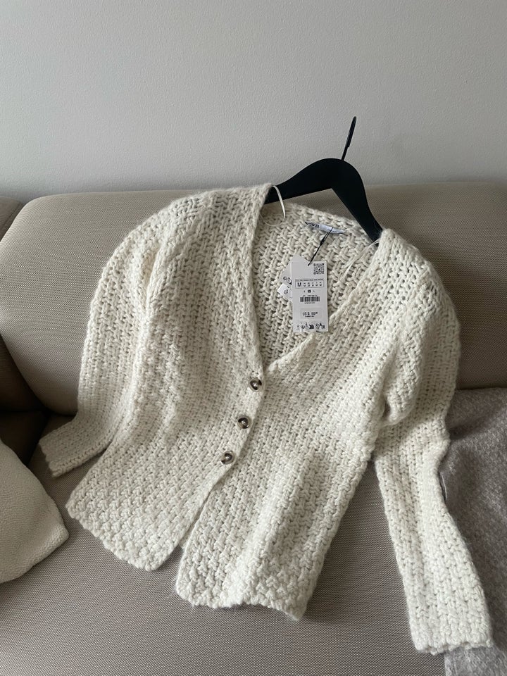 Cardigan, Zara, str. 38