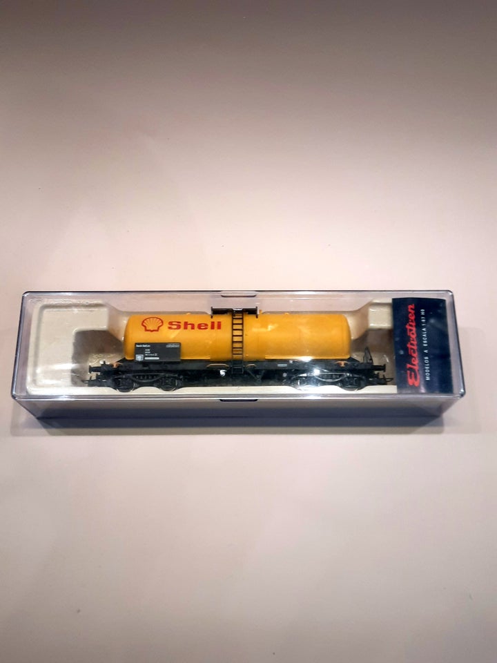 Modeltog, Electrotrain Shell 5877