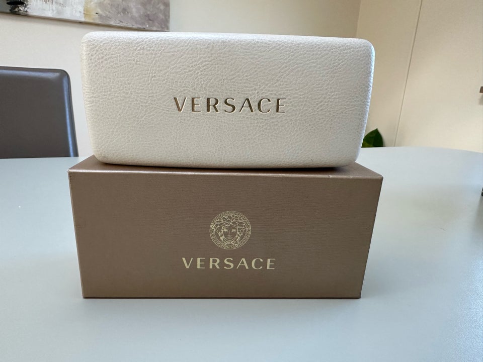 Solbriller dame, Versace