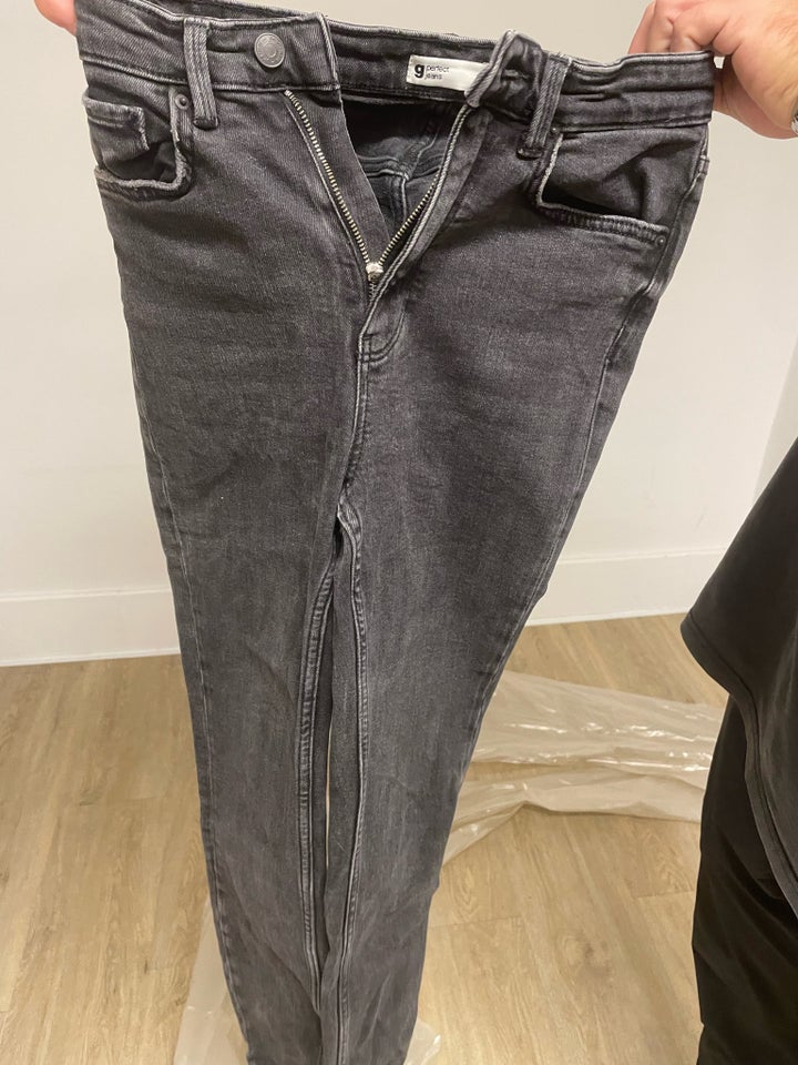 Jeans, Gina tricot, str. 36