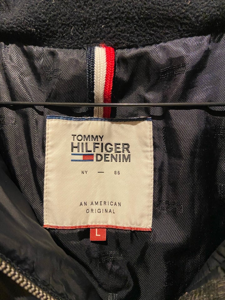 Vinterjakke, str. 40, Hilfiger