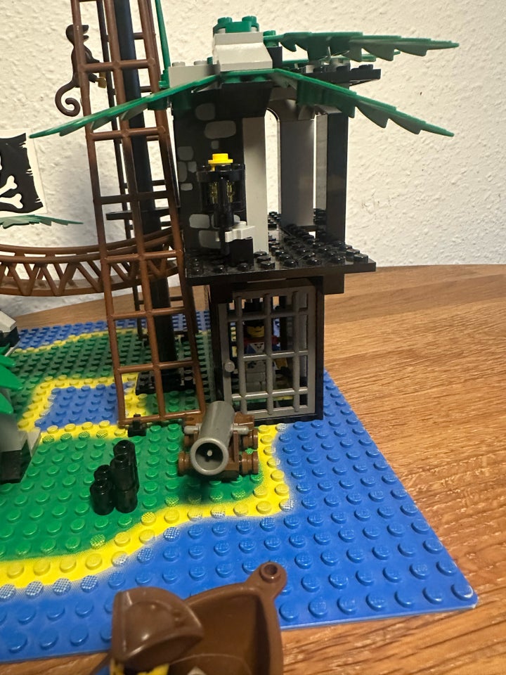 Lego Pirates, Lego 6270