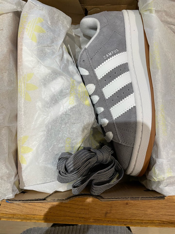 Sneakers, str. 38, Adidas Campus