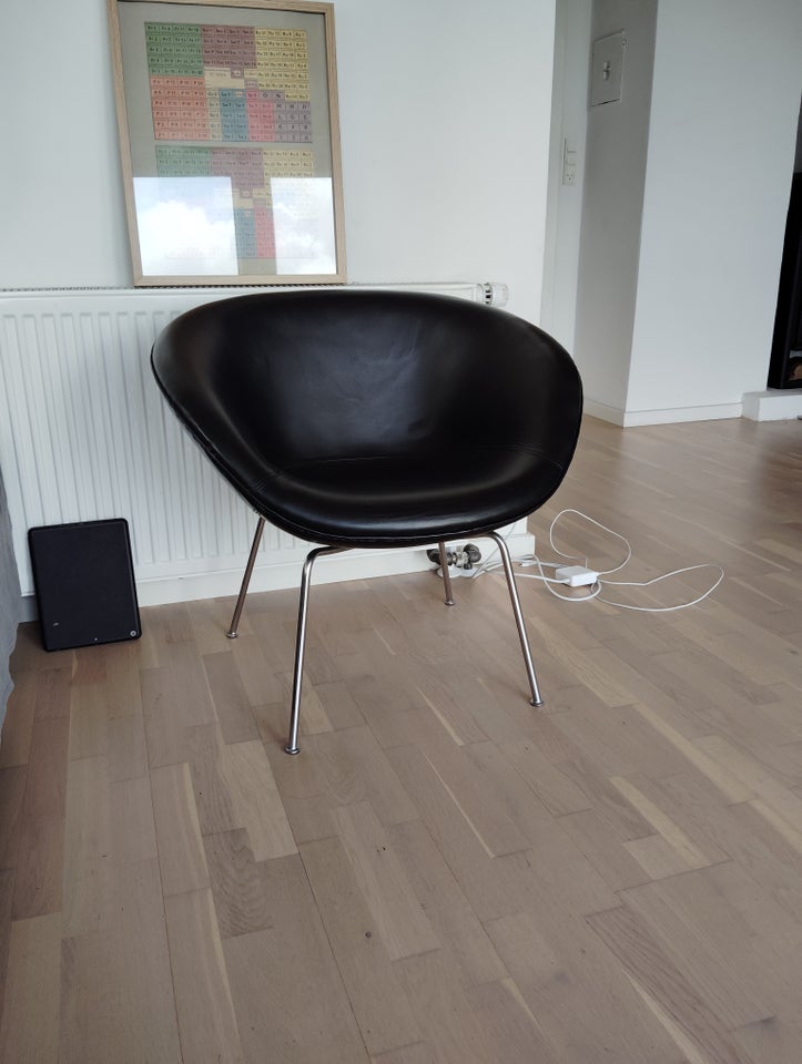 Arne Jacobsen 3318 Lænestol