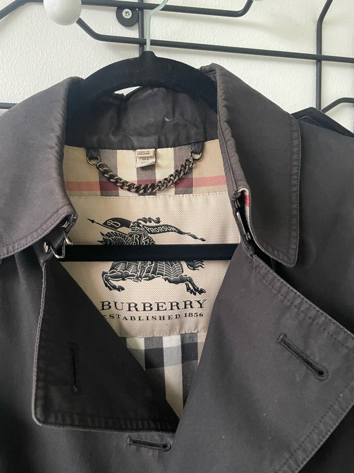 Trenchcoat, str. 36, Burberry