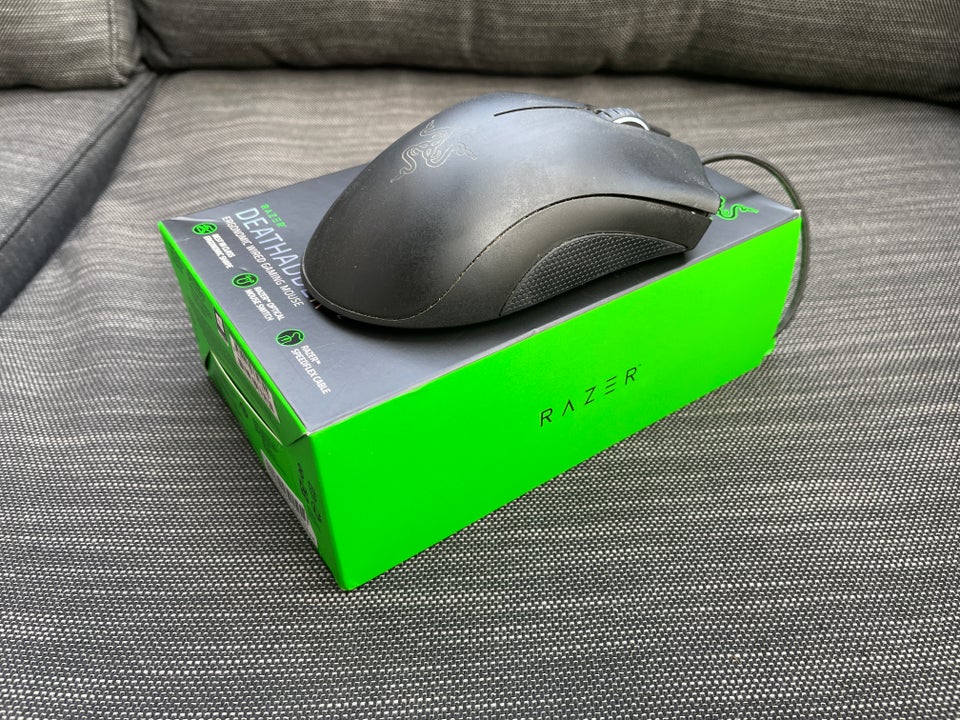 Mus Razer Deathadder