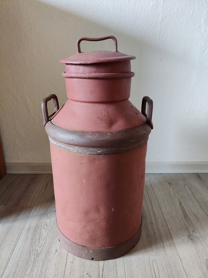 Bemalet 40 liters mælkejunge