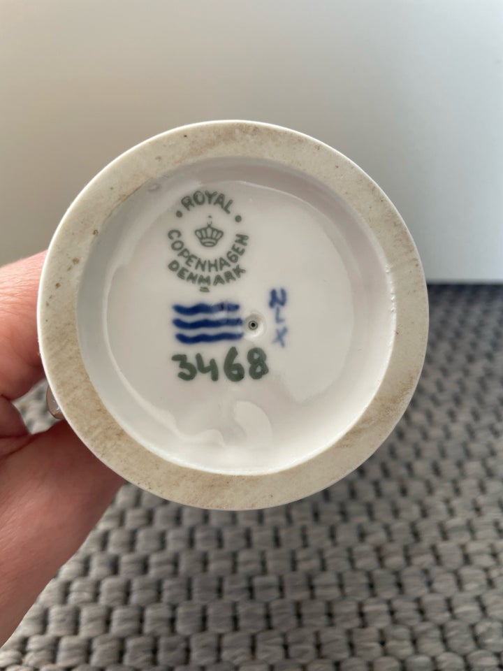 royal Copenhagen 3468 dreng med