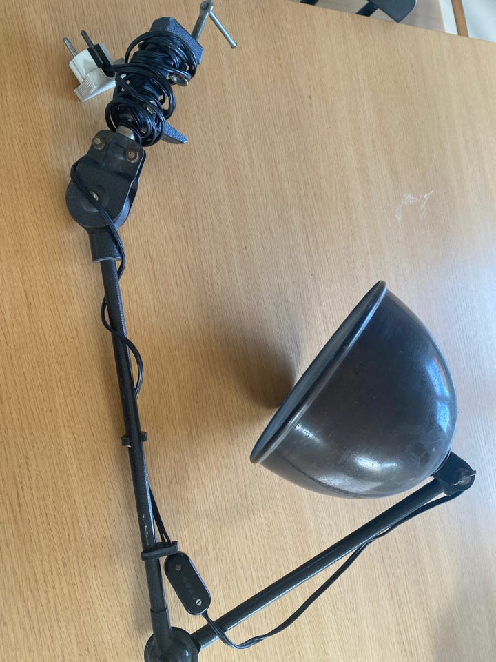 Skrivebordslampe