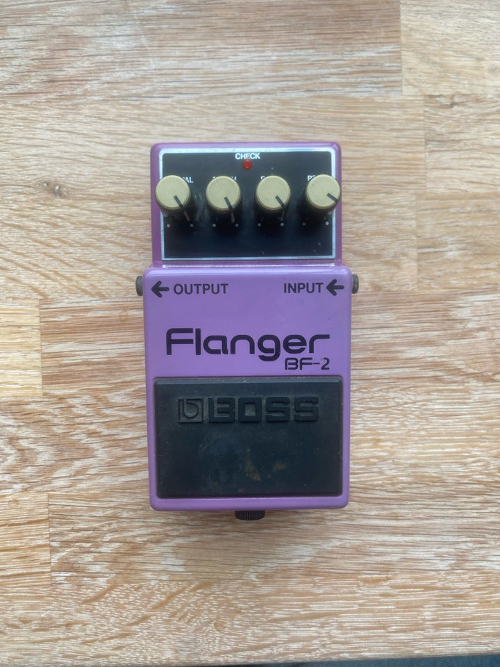 Flanger, Boss BF-2 Guitar Pedal,