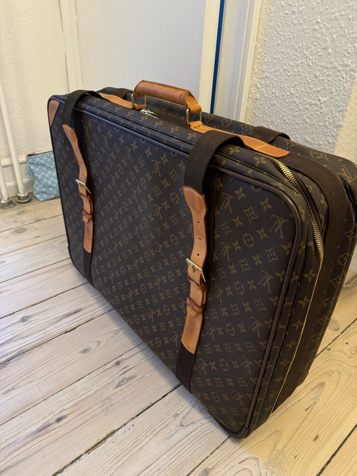 Kuffert, Louis Vuitton, b: 50 l: 15