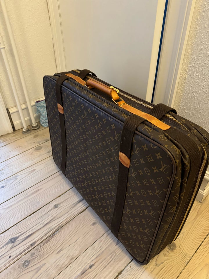 Kuffert, Louis Vuitton, b: 50 l: 15