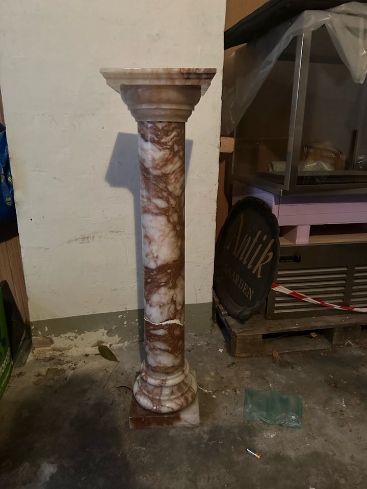 Antik Pedestal Brunn Rasmussen