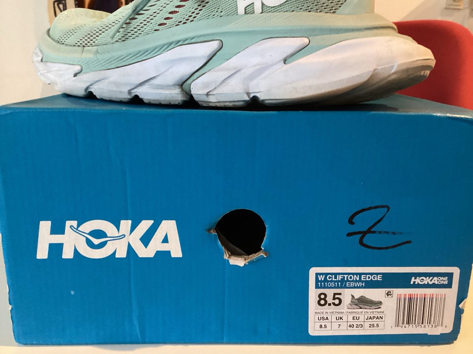 Løbesko, Hoka Clifton Edge, Hoka