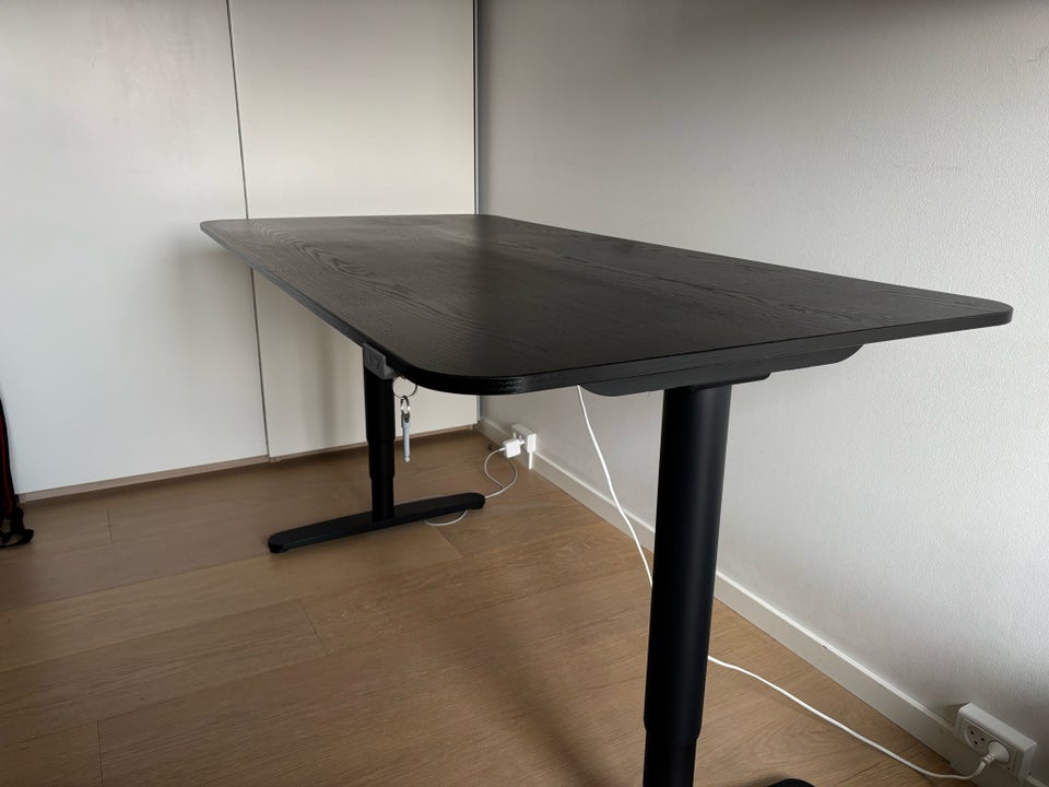 Skrivebord, Ikea, b: 160 d: 80