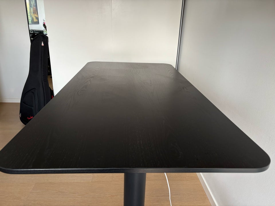 Skrivebord, Ikea, b: 160 d: 80