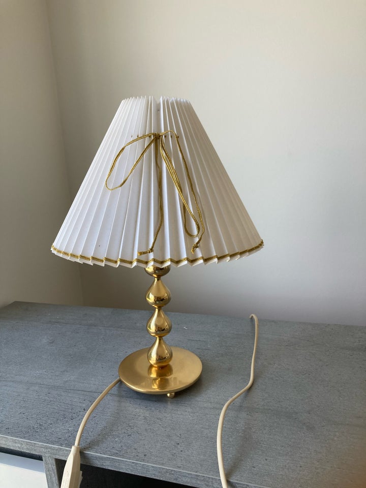 Asmussen Dråbe  bordlampe