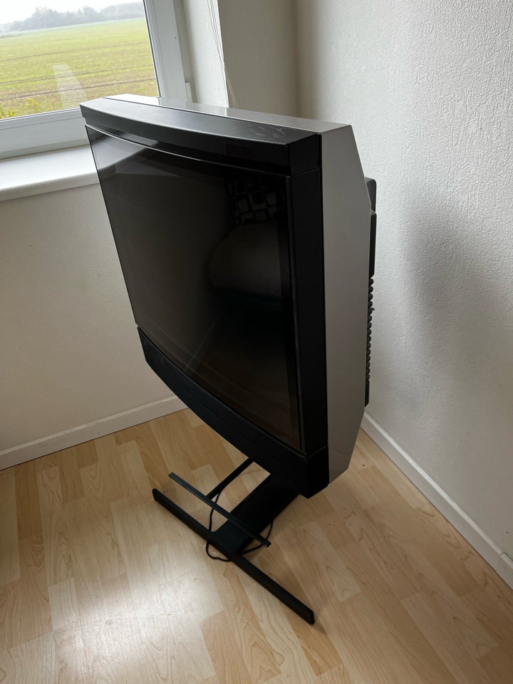 Bang  Olufsen, Beovision mx 7000,