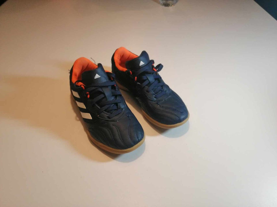 Sportssko, str. 32, Adidas