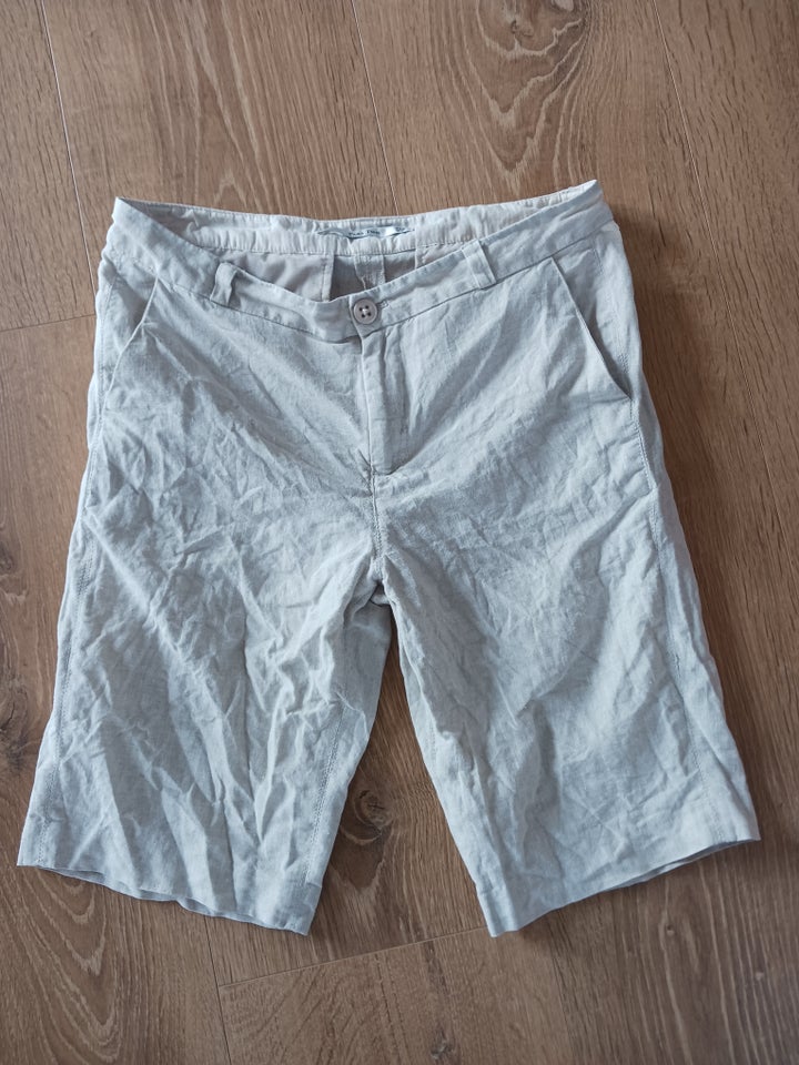 Shorts, Part Two, str. 36