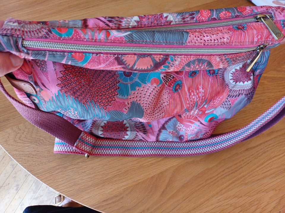 Skuldertaske, Oilily, polyester