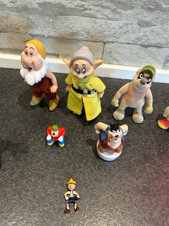 Legetøj Disney figurer og ur